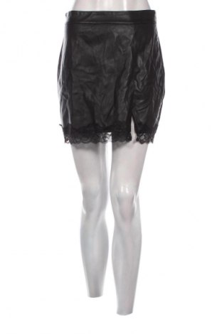 Rock Bershka, Größe L, Farbe Schwarz, Preis 9,72 €