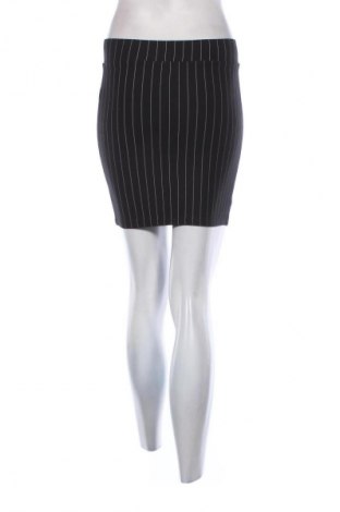 Fustă Bershka, Mărime S, Culoare Multicolor, Preț 50,37 Lei
