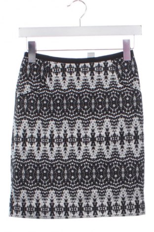Sukně H&M, Velikost XS, Barva Vícebarevné, Cena  249,00 Kč