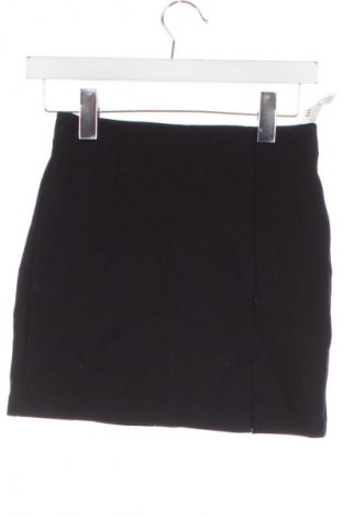 Φούστα Stradivarius, Μέγεθος XS, Χρώμα Μαύρο, Τιμή 12,99 €