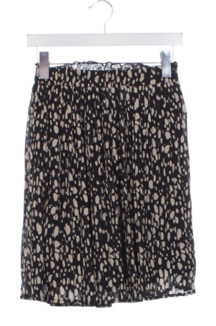 Rock VILA, Größe XS, Farbe Mehrfarbig, Preis 10,99 €