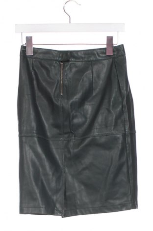 Rock VILA, Größe S, Farbe Grün, Preis € 10,99