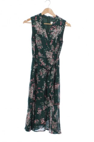 Kleid Apricot, Größe XS, Farbe Mehrfarbig, Preis 33,99 €