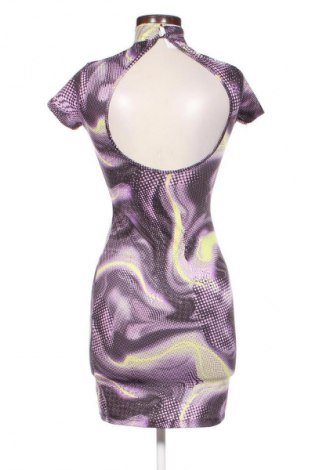 Kleid Bershka, Größe XS, Farbe Mehrfarbig, Preis 15,55 €