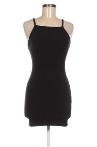 Šaty  Bershka, Velikost S, Barva Černá, Cena  369,00 Kč