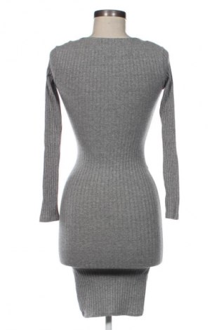 Φόρεμα Bershka, Μέγεθος XS, Χρώμα Γκρί, Τιμή 10,99 €