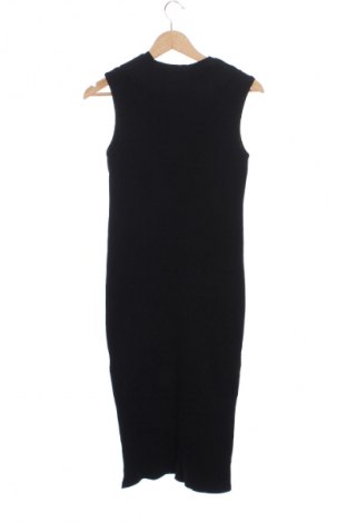 Šaty  Bershka, Velikost XS, Barva Černá, Cena  369,00 Kč