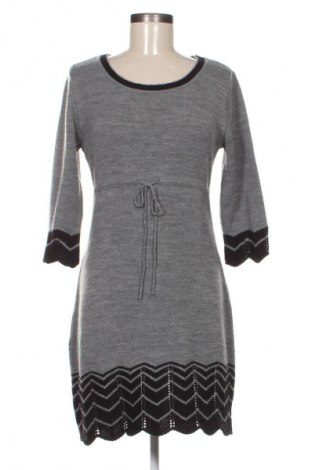 Kleid Body Flirt, Größe S, Farbe Grau, Preis 15,00 €