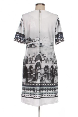 Kleid Body Flirt, Größe M, Farbe Mehrfarbig, Preis 17,55 €