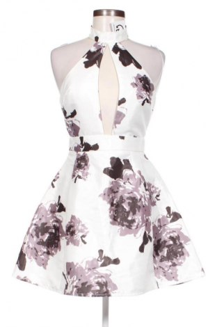 Kleid Boohoo, Größe S, Farbe Mehrfarbig, Preis € 14,83