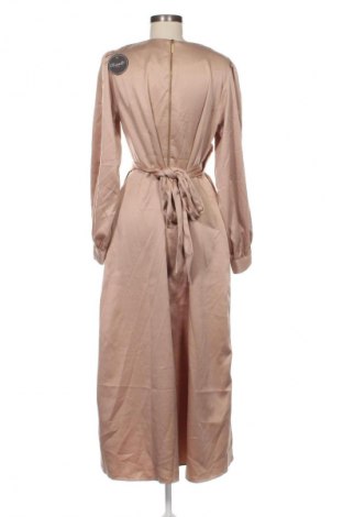 Šaty  Closet London, Velikost XXL, Barva Béžová, Cena  3 049,00 Kč