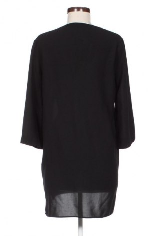 Kleid Dika, Größe M, Farbe Schwarz, Preis 58,97 €