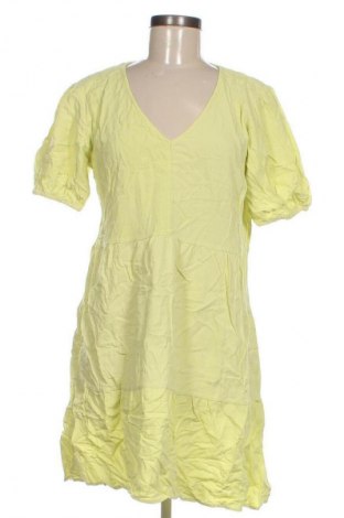 Kleid Ed.it.ed, Größe M, Farbe Grün, Preis € 16,99