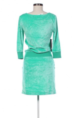 Kleid Escada Sport, Größe S, Farbe Grün, Preis 179,60 €