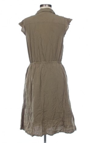 Kleid Gap, Größe M, Farbe Grün, Preis 24,55 €