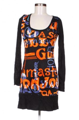 Kleid Gusto, Größe M, Farbe Mehrfarbig, Preis € 10,99
