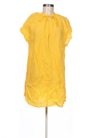 Sukienka H&M, Rozmiar S, Kolor Żółty, Cena 63,99 zł