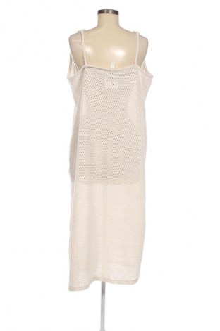Ruha H&M, Méret L, Szín Ekrü
, Ár 8 030 Ft