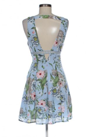 Kleid H&M Divided, Größe S, Farbe Mehrfarbig, Preis 21,99 €