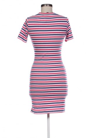 Kleid H&M Divided, Größe S, Farbe Mehrfarbig, Preis 15,00 €