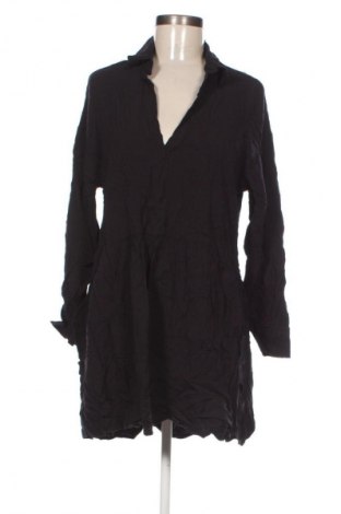 Šaty  H&M L.O.G.G., Velikost S, Barva Černá, Cena  371,00 Kč