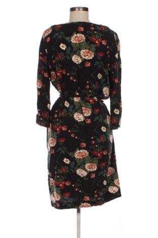 Kleid Ichi, Größe L, Farbe Mehrfarbig, Preis 25,00 €