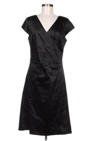 Рокля In Wear, Размер L, Цвят Черен, Цена 221,35 лв.
