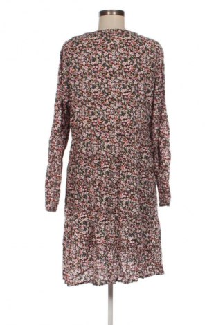 Φόρεμα Janina, Μέγεθος M, Χρώμα Πολύχρωμο, Τιμή 18,99 €