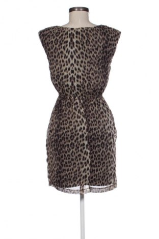 Kleid Lila, Größe M, Farbe Mehrfarbig, Preis 15,00 €