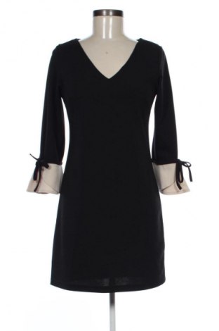 Kleid Lola & Liza, Größe S, Farbe Schwarz, Preis 33,99 €