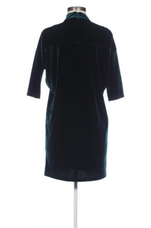 Kleid Moss Copenhagen, Größe M, Farbe Grün, Preis € 24,55