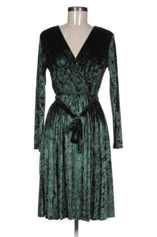 Рокля NEW COLLECTION, Размер M, Цвят Зелен, Цена 48,88 лв.