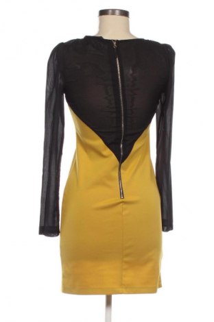 Kleid Nora.z, Größe M, Farbe Mehrfarbig, Preis € 15,00