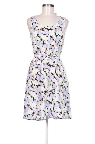 Ruha Only Necessities, Méret M, Szín Sokszínű, Ár 9 606 Ft