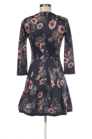 Kleid Patrizia Pepe, Größe M, Farbe Mehrfarbig, Preis 142,99 €