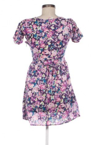 Rochie Pepe Jeans, Mărime XS, Culoare Multicolor, Preț 216,36 Lei