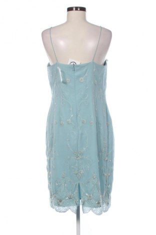 Kleid Petite M., Größe M, Farbe Blau, Preis 29,66 €