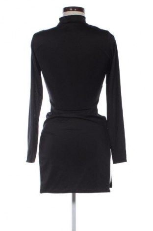 Šaty  Pretty Little Thing, Velikost XS, Barva Černá, Cena  469,00 Kč