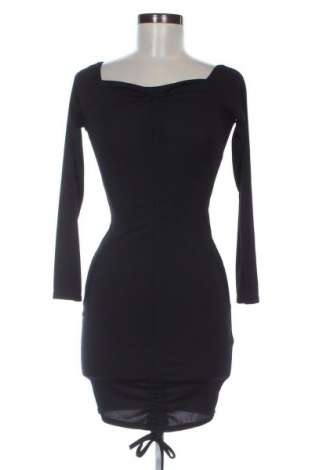 Φόρεμα Pretty Little Thing, Μέγεθος M, Χρώμα Μαύρο, Τιμή 23,59 €