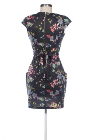 Rochie Qed London, Mărime M, Culoare Multicolor, Preț 126,32 Lei