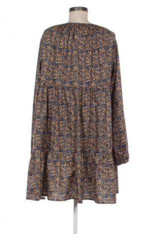 Φόρεμα SHEIN, Μέγεθος XL, Χρώμα Πολύχρωμο, Τιμή 14,83 €