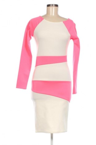 Kleid Signature, Größe M, Farbe Mehrfarbig, Preis € 15,00