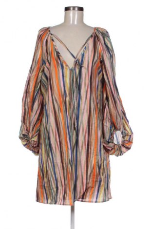 Kleid Silvian Heach, Größe M, Farbe Mehrfarbig, Preis 95,63 €
