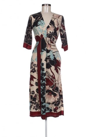 Šaty  Sisley, Velikost XS, Barva Vícebarevné, Cena  2 367,00 Kč