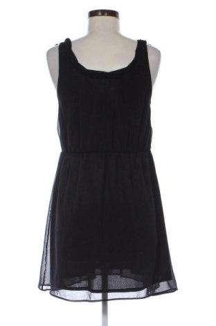 Kleid Sisters Point, Größe S, Farbe Schwarz, Preis 24,55 €