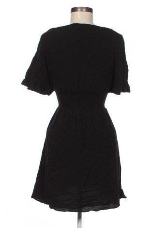 Kleid Stradivarius, Größe S, Farbe Schwarz, Preis € 11,99