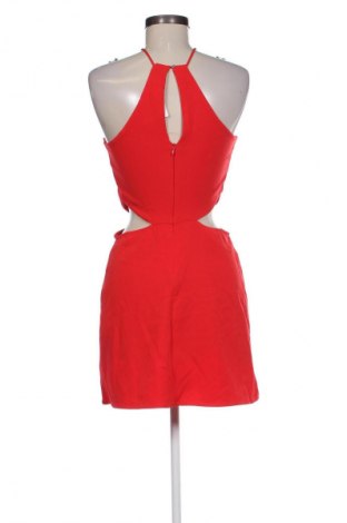 Šaty  Stradivarius, Velikost M, Barva Červená, Cena  359,00 Kč