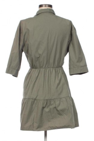 Rochie Stradivarius, Mărime L, Culoare Verde, Preț 128,62 Lei