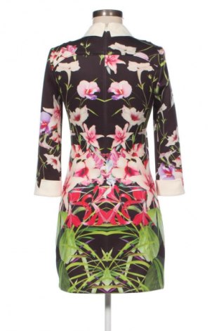 Šaty  Ted Baker, Velikost S, Barva Vícebarevné, Cena  1 988,00 Kč