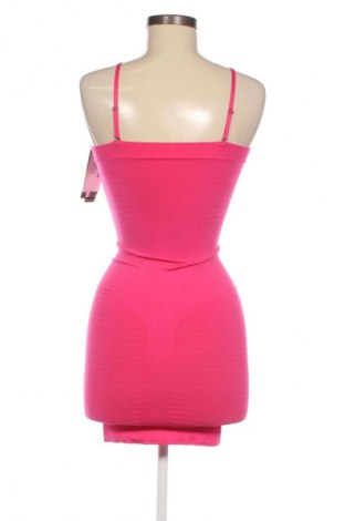 Φόρεμα Triumph, Μέγεθος M, Χρώμα Ρόζ , Τιμή 95,68 €